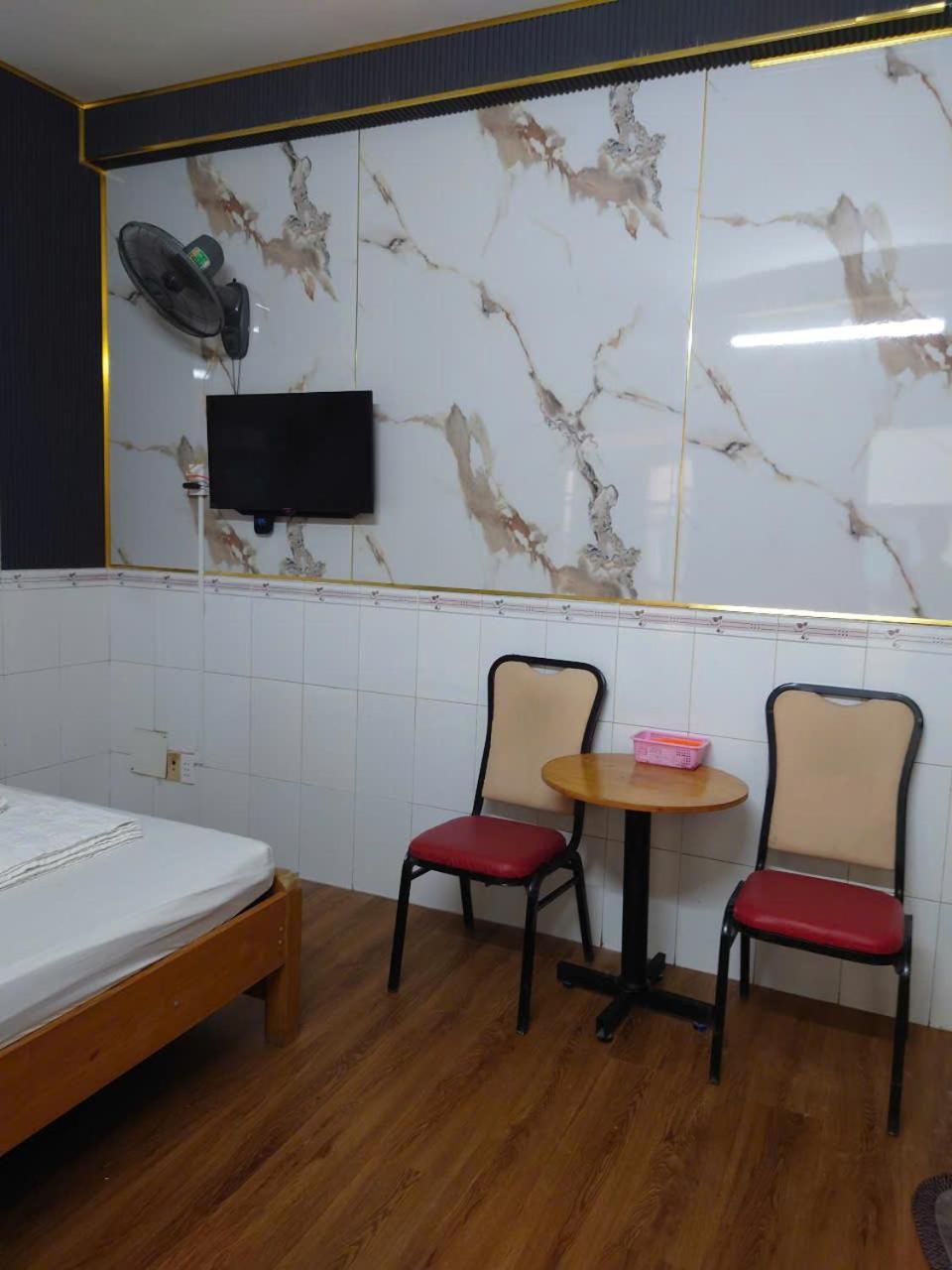 Hotel Khach San Hoa Anh Anh Ho-Chi-Minh-Stadt Exterior foto