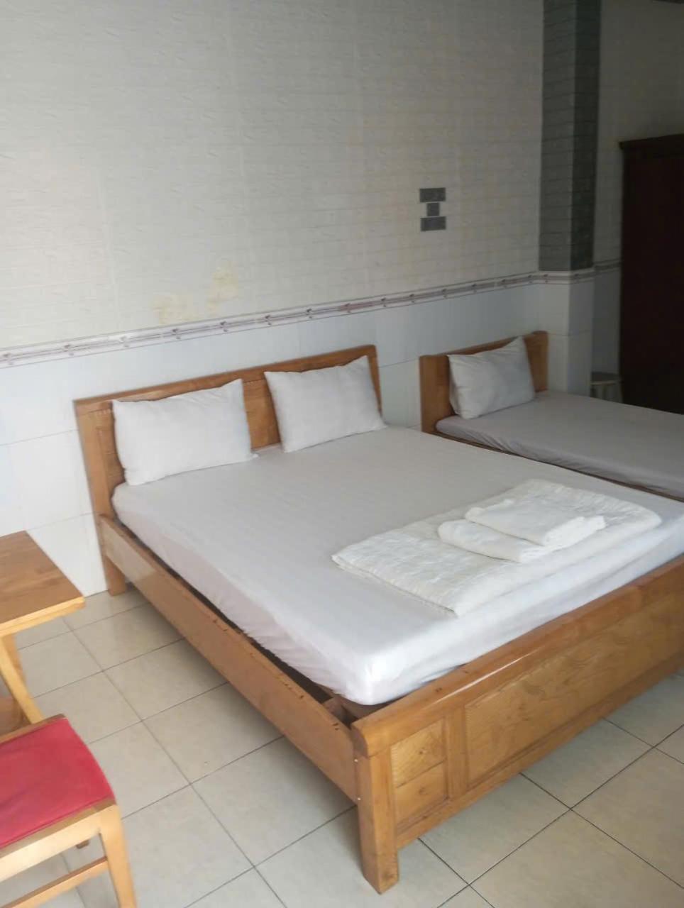Hotel Khach San Hoa Anh Anh Ho-Chi-Minh-Stadt Exterior foto